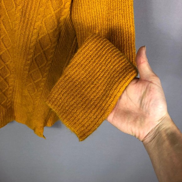 Design History Women's Burnt Squash Knitted Sweater Size Small - Picture 3 of 7